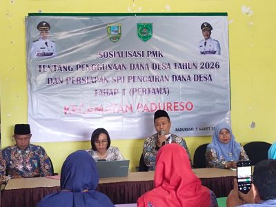 Sekretaris Desa se-Padureso dan Prembun Ikuti Sosialisasi PMK Penggunaan Dana Desa 2026 di Balai Desa Balingasal 