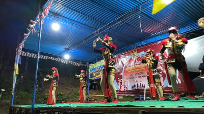 DESA SIDOTOTO ADAKAN PENTAS SENI UNTUK YANG PERTAMA KALI