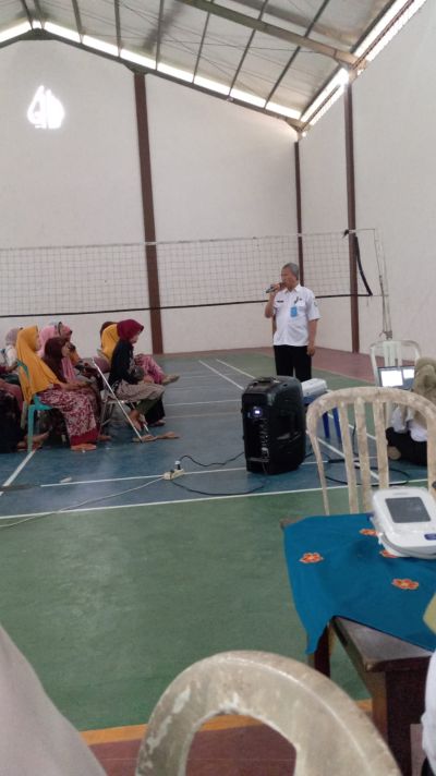 SKRINING KESEHATAN DARI PUKUSMAS KECAMATAN PADURESO